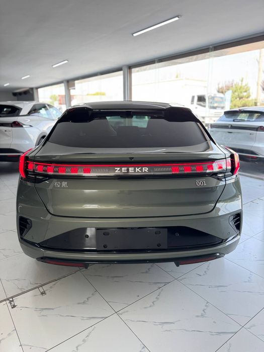 Zeekr 001 ultra+