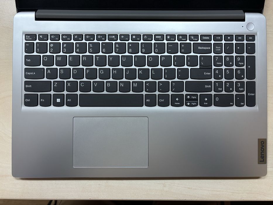 Laptop Lenovo IdeaPad 1 15AMN7