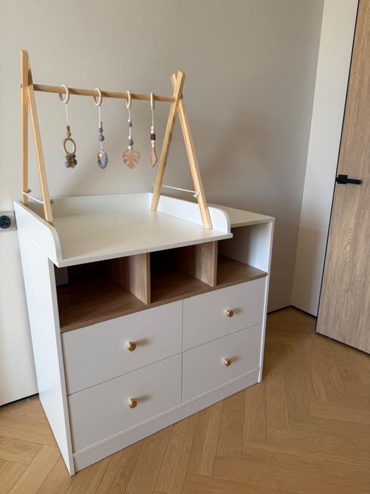 Продается новый пеленальный комод