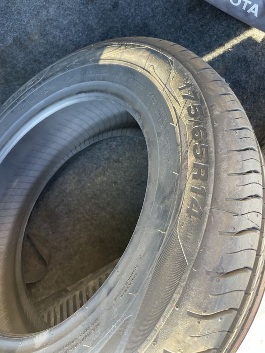 Продам шину Viatti новая