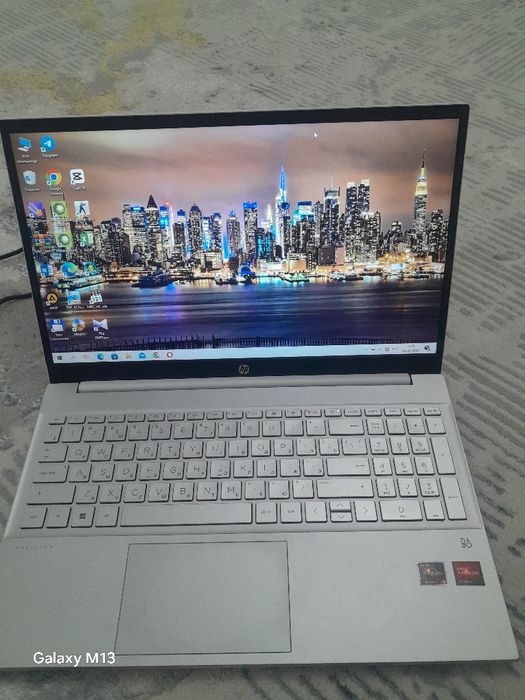 Noubuk HP Pavilion 15