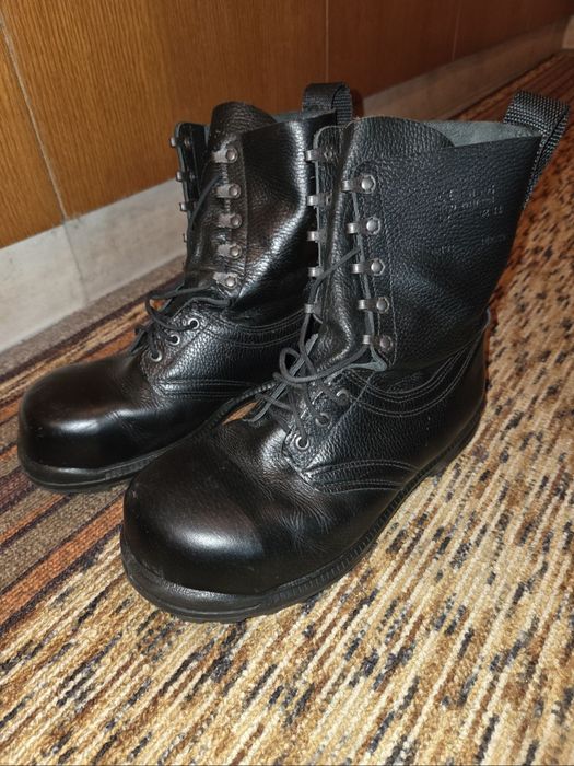 Шведски кубинки Sievi M90