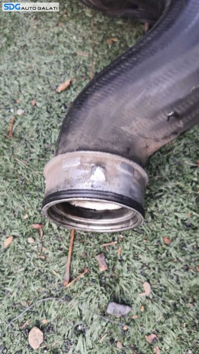 Furtun Conducta Presiune Aer Intercooler Volkswagen Golf 5 1.9 TDI BLS BXJ 2004 - 2008 Cod 3C0145834M [C1472]