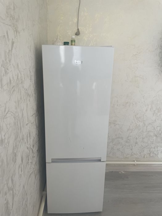 Холодильник BEKO