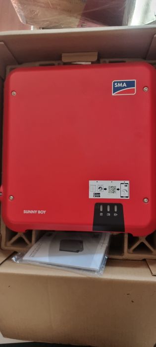Invertor panouri fotovoltaice