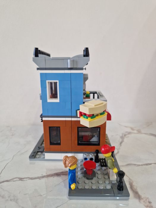 LEGO Creator 3-in-1 31050 Corner Deli (2016).