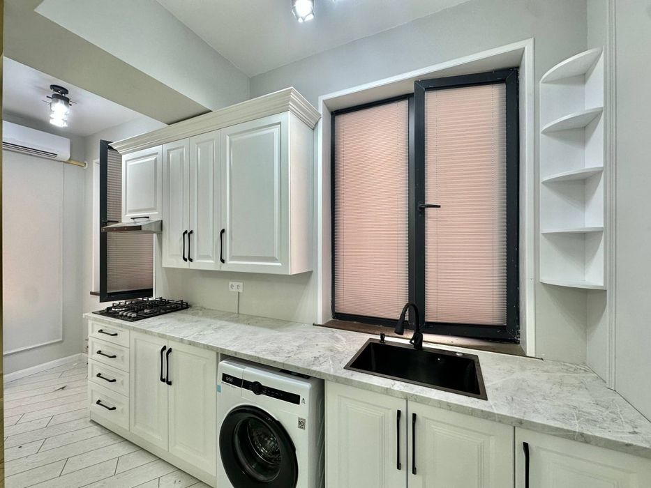 2х комнатная квартира, Лифт, Поворот