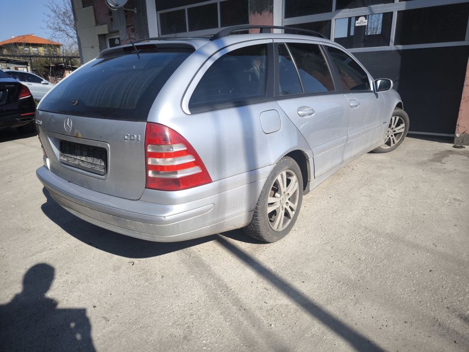 Мерцедес ц220 mercedes c220 w203 на части