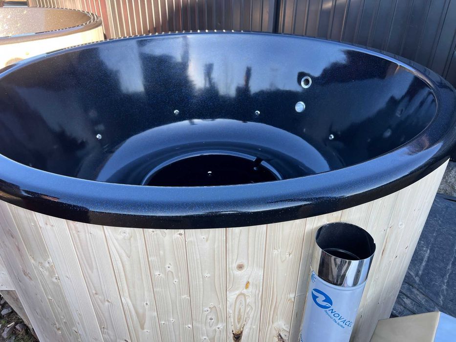 Ciubăr fibră sticlă 5-6 pers. | Aeromasaj + LED + sobă inox