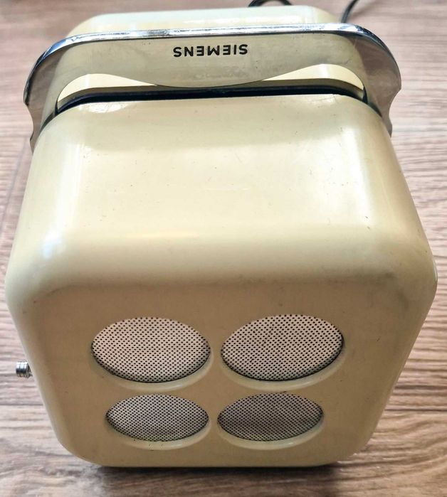 Ретро радио Siemens RK 501 Alpha 2 (Space Age Design) – Колекционерско