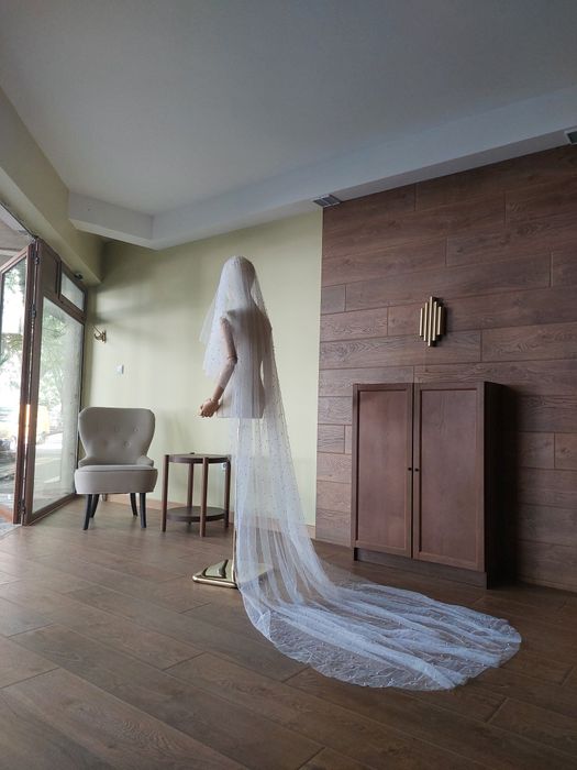 Дълъг Булчински Воал Тюл Перли Бяло Забулване Сватбена Рокля