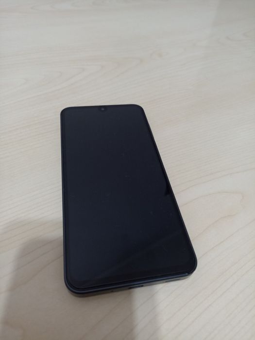 Samsung a 16 6/128 Гб идеальный