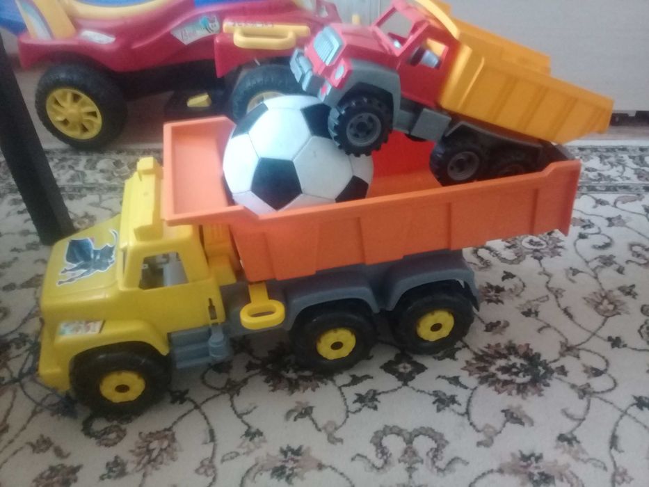 детская супер большая машина