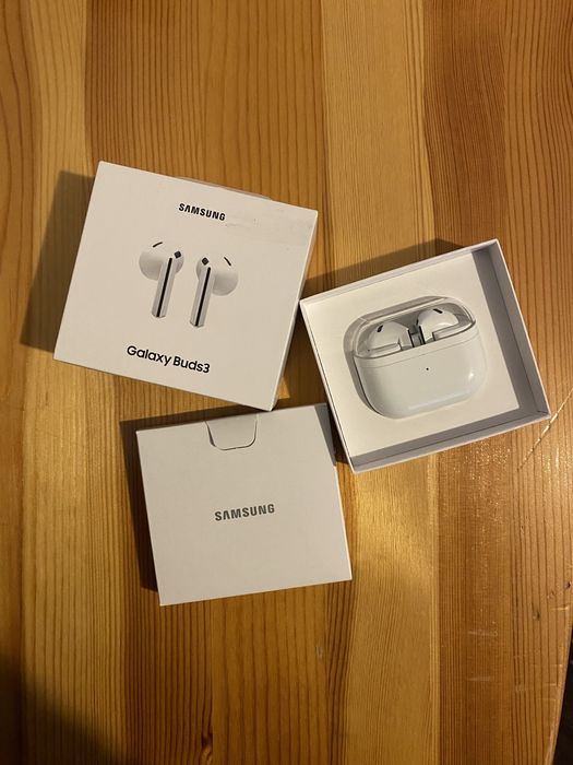 Слушалки Samsung Galaxy Pods 3