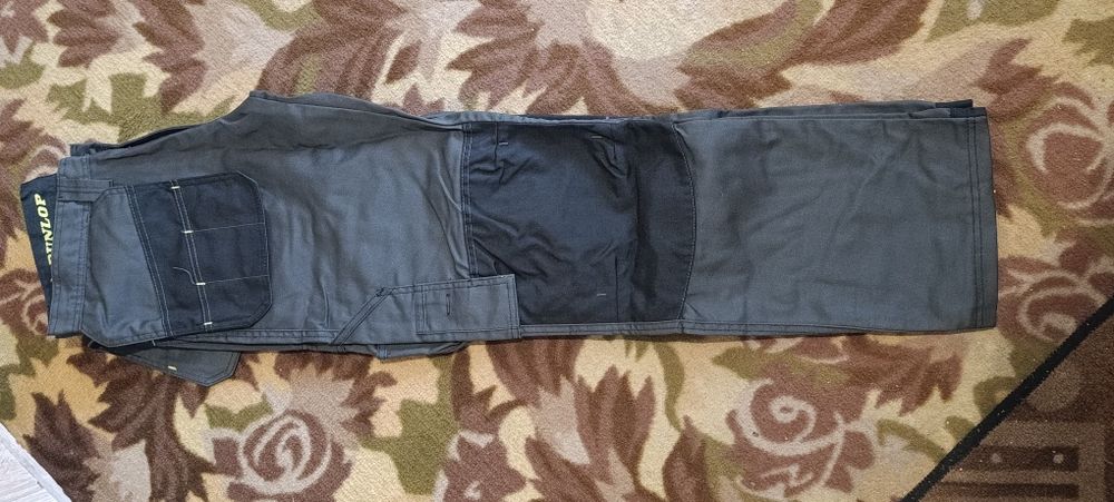 Pantaloni de lucru Dunlop On-Site Work Trousers, Noi cu etichetă, Mărimea S (W30 L32)