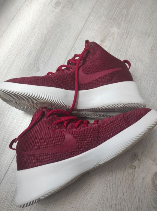 Намлям-Маратонки  "Nike" N:40,стелка 25см.