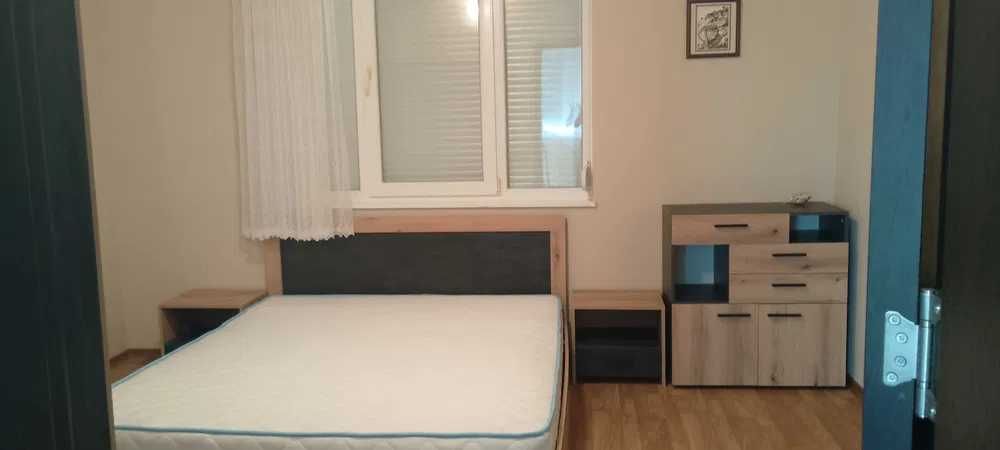 Дава се под наем Тристаен апартамент в Бургас, Сарафово - 87 кв.м за 425 € - Снимка #1