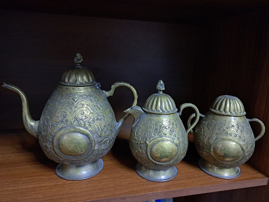 Латунь. Чайный набор старинный ..