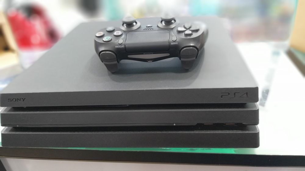 Plestation 4 pro 3 reviziya