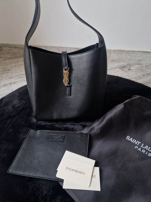 Saint Laurent Le 5 A 7 Supple Small Black