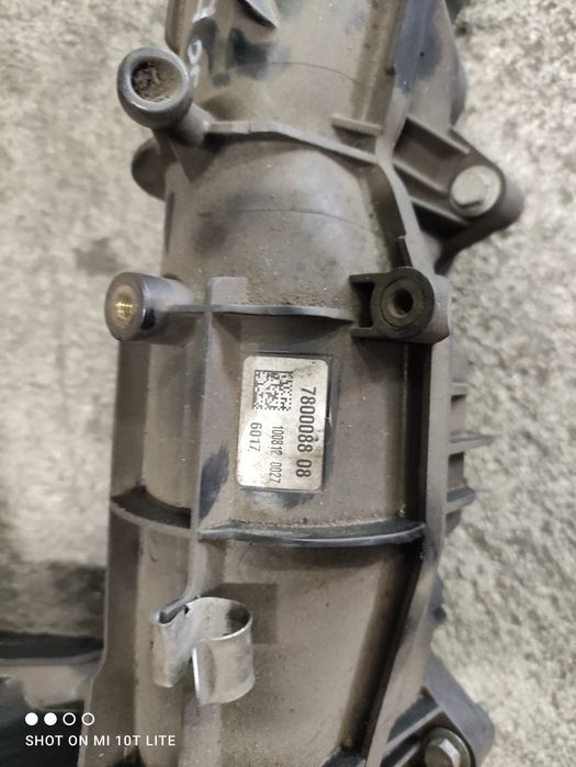 Всмукателен колектор за BMW F10,F11,F01,F30,F25