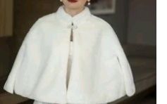 TOATE NOI NEPURTATE!trena; capa stil ș