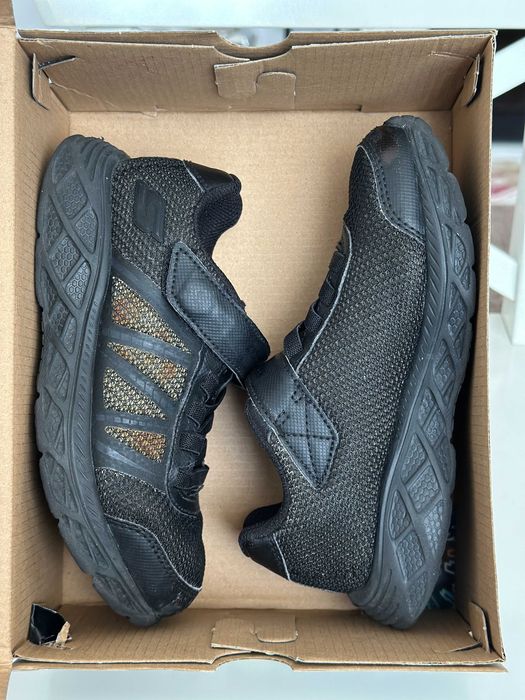Adidași Skechers 30 EU (19cm)