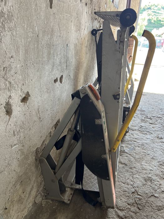 Ел. Хидравлично инвалидна рампа за бус!