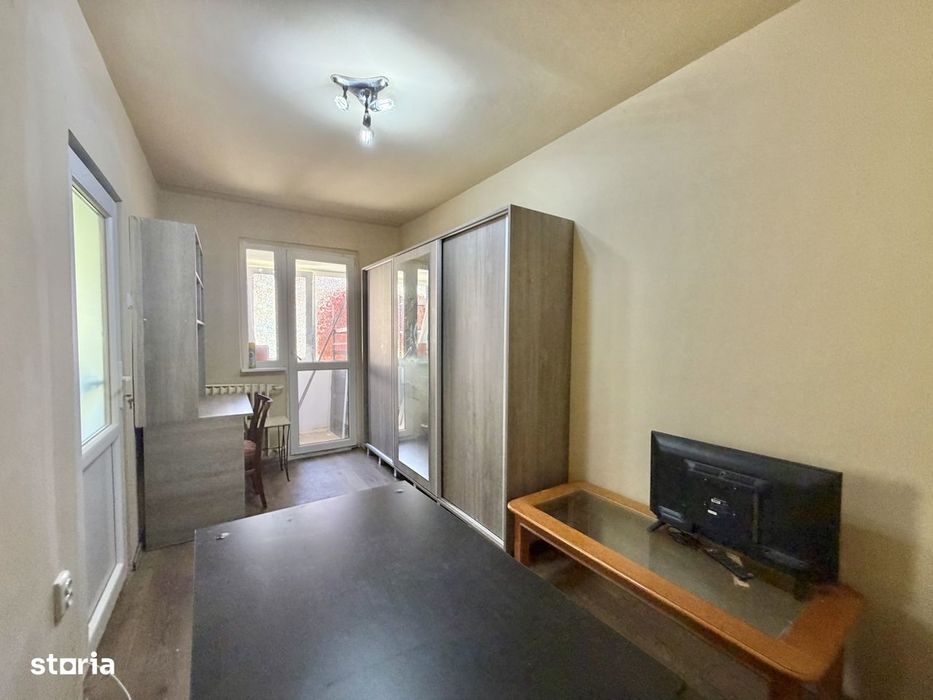 Apartament 2 camere, etaj 4, zona Dambovita