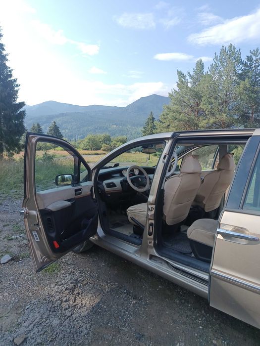 Lancia Phedra. Motor 2.0 hdi 136