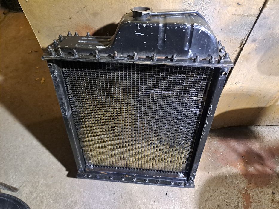 Водяной радиатор Мтз 83