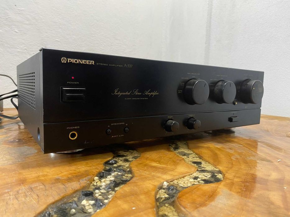 statie / amplificator pioneer a337