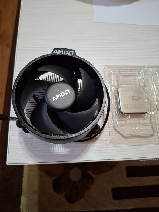 Procesor Amd ryzen 3200g am4 + cooler wraith stealth