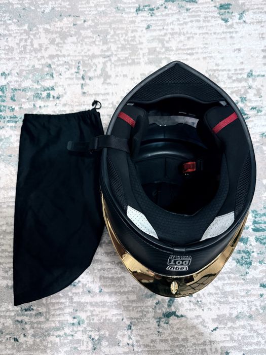 Мотошлем   Agv.