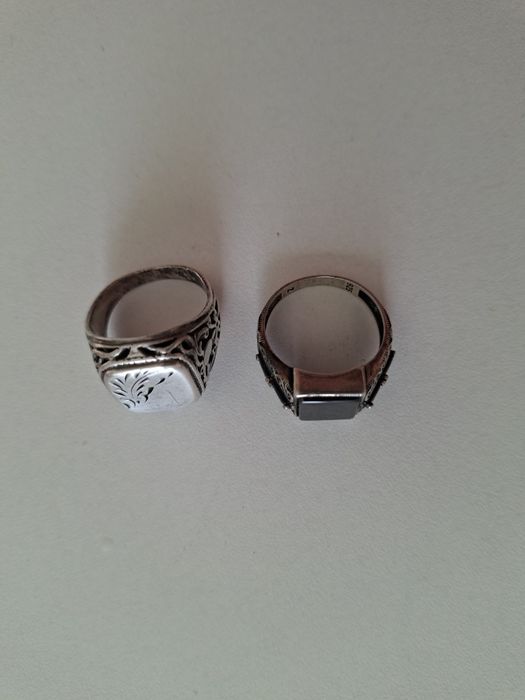 Продам 2 кольца Серебро 925