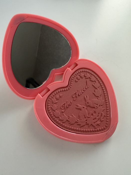 Оригинална козметика – Chanel, Too Faced, Kat Von D, Sephora