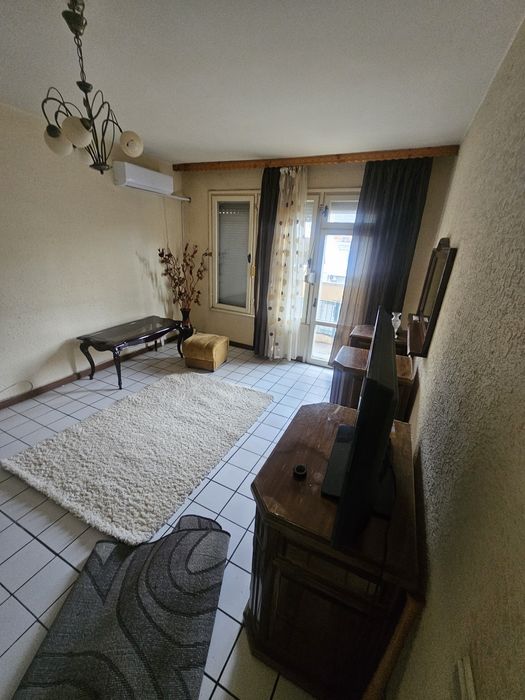 Апартамент под наем