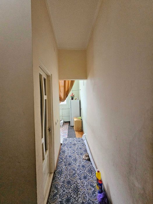 1 хоналик квартира 3 кават кирпичный дом, трикотаж