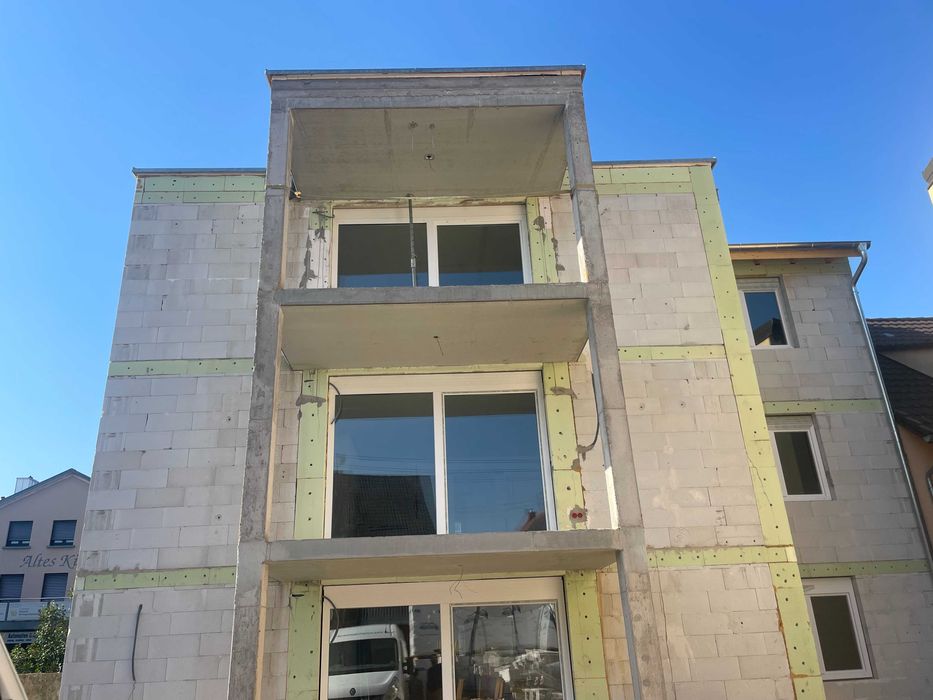 Фирма Недялков Инвест груб строеж, Огради, външни, и вътрешни ремонти