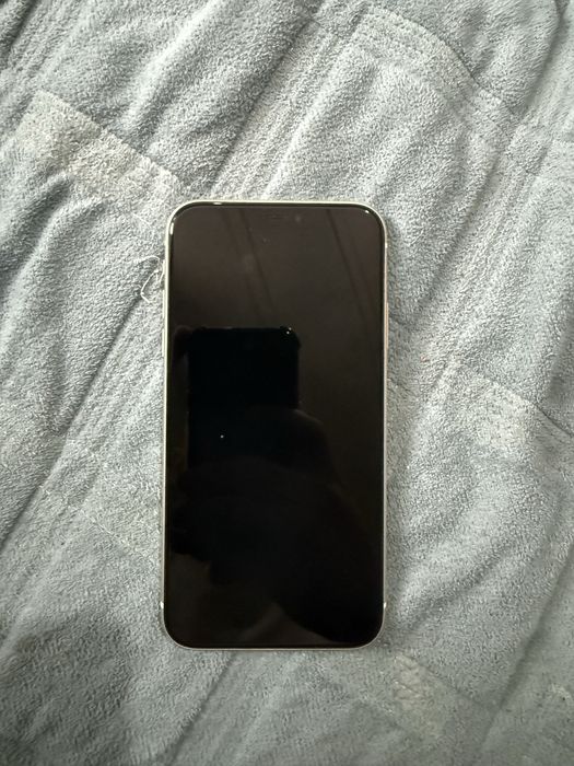 Продам Телефон iphone11