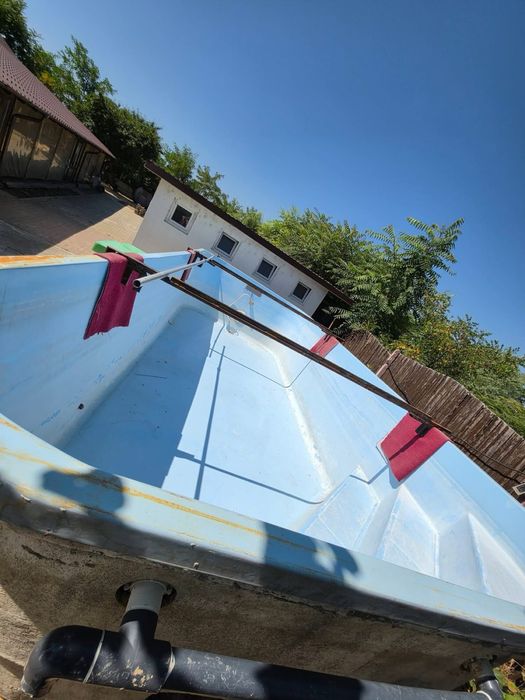 Vand piscina din fibra facuta la comanda 6x3 m , 550 kg