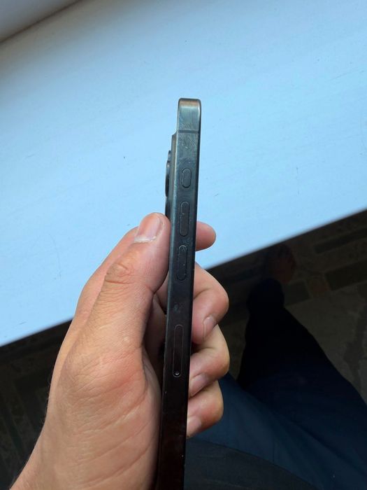 iPhone 15 pro 128