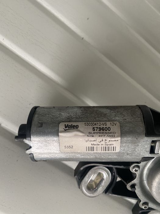 Моторче задна чистачка за мерцедес ц класа w203