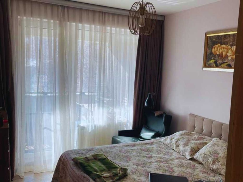 Дава се под наем Тристаен апартамент в София, Кръстова вада - 104 кв.м за 1246.44 € - Снимка #2