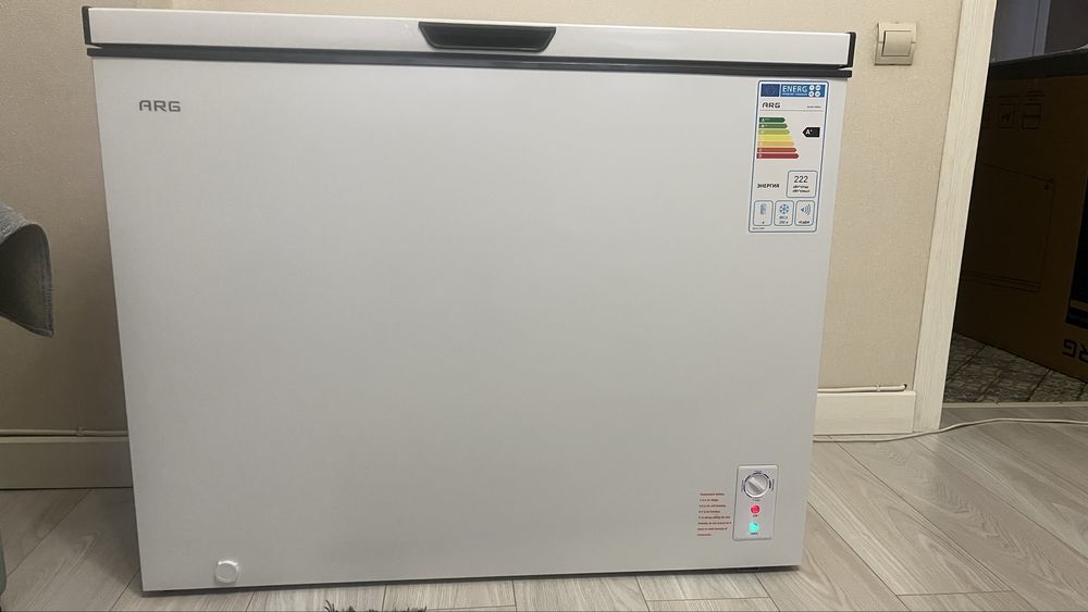 Срочно продам морозильник