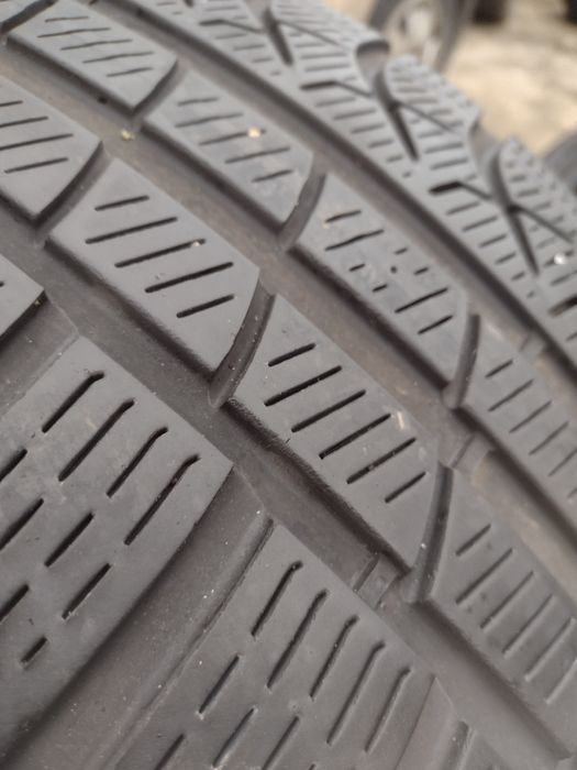 Pirelli PZW MO. 4бр.235/50/19 дот3722