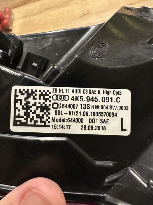 Стопове за Ауди А6 Ц8