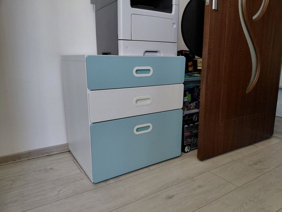Vand mobila camera copil Ikea
