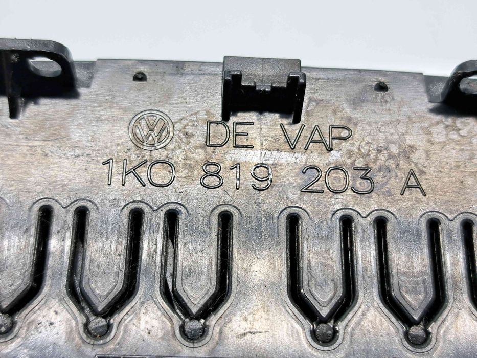 Grila aerisire spate Volkswagen Golf 6 (5K1) GTD [Fabr 2009-2013] 1K0