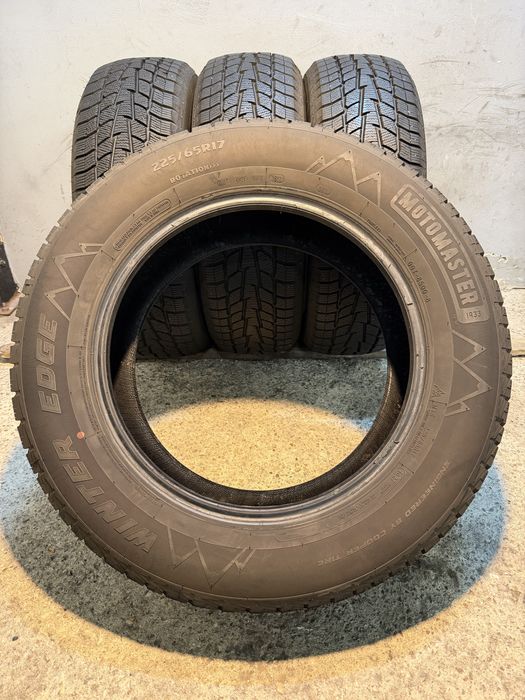 Гуми 225/65/17 MOTOMASTER Winter Edge